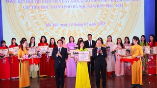 Hà Nội khen thưởng 150 giáo viên dạy giỏi cấp tiểu học năm học 2024-2025