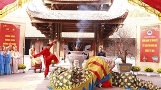 Đậm chất văn hóa truyền thống tại chương trình “Xuân chung tay kết đoàn - Tết thắm tình quân dân