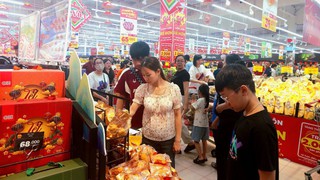 Kinh tế dịch vụ Hà Nội khởi sắc, tạo đà tăng trưởng mạnh cho quý cuối năm 2025