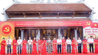 Ứng Hòa: Khánh thành và gắn biển công trình Tu bổ, tôn tạo di tích Đền Trung Thượng