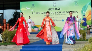 Lễ hội Áo dài Du lịch Hà Nội 2025: Tỏa sáng tinh hoa di sản