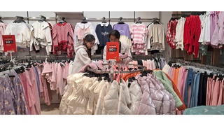 “Ngày hội khuyến mại tháng 11” có mức ưu đãi lên tới 50%