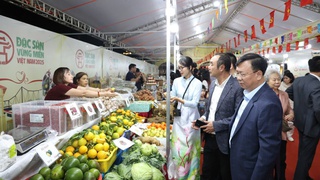 Đặc sản các vùng miền quy tụ tại Thủ đô