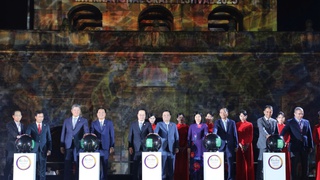 Khai mạc Festival bảo tồn và phát triển Làng nghề Quốc tế 2025