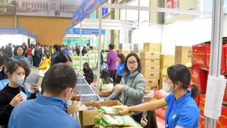 Hội chợ hàng Việt phục vụ đoàn viên, công nhân lao động năm 2025