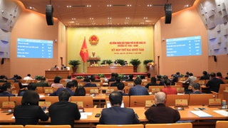 HĐND thành phố Hà Nội thông qua tổng số biên chế công chức hành chính năm 2026