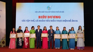 Phụ nữ Thủ đô phát huy vai trò trong xây dựng nông thôn mới và phát triển kinh tế tập thể