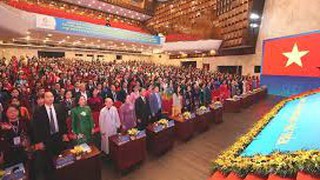 Khen thưởng thành tích xuất sắc trong công tác của Hiệp hội, góp phần vào xây dựng và phát triển Thủ đô