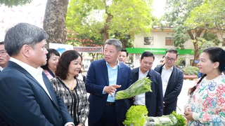 Bảo đảm an toàn thực phẩm phục vụ người tiêu dùng Thủ đô