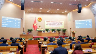 Quyết định biên chế, chỉ tiêu hợp đồng lao động khối chính quyền thành phố Hà Nội năm 2025
