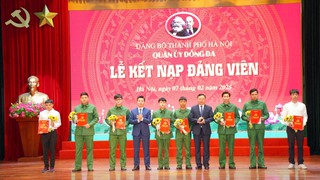 Quận Đống Đa kết nạp Đảng cho 8 tân binh tiêu biểu xuất sắc