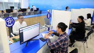 Trung tâm Phục vụ hành chính công Thành phố: Thông báo hình thức và danh mục tài liệu ôn tập xét tuyển lao động