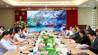 Hà Nội sẵn sàng chia sẻ kinh nghiệm chuyển đổi số các cơ quan Đảng với tỉnh Cà Mau