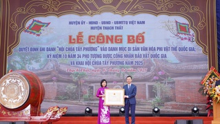 Công bố Quyết định ghi danh “Hội chùa Tây Phương” vào danh mục Di sản văn hóa phi vật thể Quốc gia