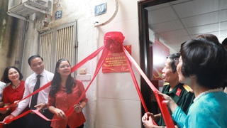Khánh thành công trình sửa nhà Đại đoàn kết tại phường Điện Biên, Ba Đình