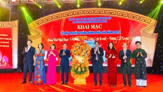 Tưng bừng Lễ hội truyền thống làng Phúc Xá - quê hương Danh tướng Lý Thường Kiệt