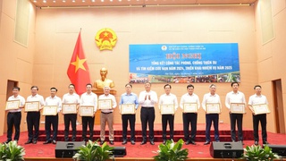 Thực hiện đồng bộ các giải pháp phòng, chống thiên tai nhằm tạo chuyển biến mạnh mẽ về nhận thức và hành động