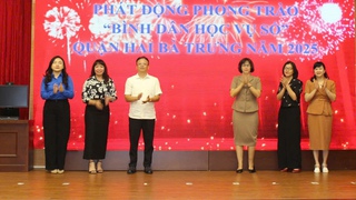 Quận Hai Bà Trưng: Tổ chức các buổi học cộng đồng phổ cập kỹ năng số cho người dân