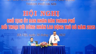 Chủ tịch UBND Thành phố Trần Sỹ Thanh gặp gỡ, đối thoại với công nhân