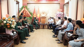 Lãnh đạo thành phố Hà Nội thăm, chúc mừng các cơ quan, đơn vị báo chí