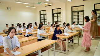 Hà Nội: Thí sinh hoàn tất thủ tục dự thi tốt nghiệp THPT, sẵn sàng bước vào ngày thi chính thức