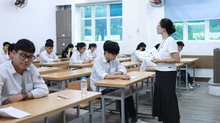 Hà Nội: Thí sinh tự tin bước vào môn thi Ngữ văn của kỳ thi tốt nghiệp THPT 2025