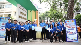 Hơn 5.000 tình nguyện viên tham gia 