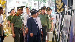 Trao giải cuộc thi ảnh 