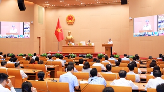 Phó Chủ tịch UBND Thành phố Trương Việt Dũng chủ trì họp gỡ khó trong chuyển đổi số tại cơ sở