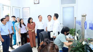 Chủ tịch HĐND Thành phố Nguyễn Ngọc Tuấn làm việc với phường Hoàn Kiếm và Hồng Hà về công tác chuẩn bị Đại hội Đảng