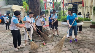 Phường Ba Đình ra quân thực hiện phong trào “Sáng - Xanh - Sạch - Đẹp”
