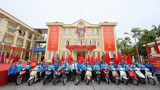 Phường Vĩnh Hưng: Thu dọn 100 tấn rác thải trong ngày đầu ra quân