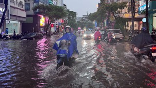 Sẵn sàng ứng phó với bão và nguy cơ mưa lớn, ngập lụt, lũ quét, sạt lở đất