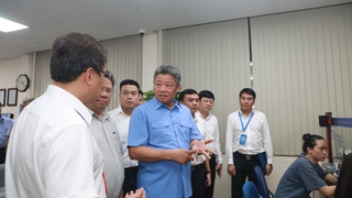 Phó Chủ tịch UBND Thành phố Nguyễn Mạnh Quyền: Ưu tiên hàng đầu là giải quyết TTHC cho người dân