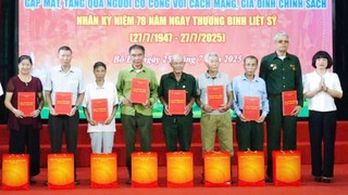 Phường Bồ Đề tổ chức gặp mặt người có công nhân kỷ niệm 78 năm Ngày Thương binh - Liệt sĩ 27/7