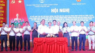 Trung tâm Phục vụ hành chính công Thành phố và UBND xã Mỹ Đức ký kết hợp tác hỗ trợ hoạt động chuyển đổi số, dịch vụ công trực tuyến