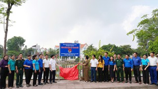 Xã Liên Minh gắn biển nhiều công trình chào mừng Đại hội Đảng