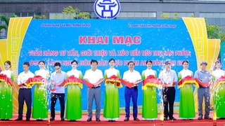Khai mạc tuần hàng tư vấn, giới thiệu và xúc tiến tiêu thụ sản phẩm OCOP, làng nghề năm 2025