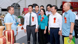 Khai mạc Hội chợ thương hiệu hàng xuất khẩu Việt Nam năm 2025