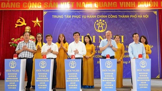 Trung tâm Phục vụ hành chính công Thành phố: Đột phá về dịch vụ hành chính công trực tuyến