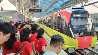 Tàu điện chạy xuyên đêm phục vụ Tổng duyệt và Lễ diễu binh, diễu hành 80 năm Quốc khánh 2/9
