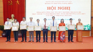 Đảng bộ phường Long Biên: Tổng kết công tác chỉ đạo Đại hội lần thứ I, khẳng định quyết tâm mới cho nhiệm kỳ 2025-2030