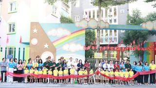 Phường Hai Bà Trưng ra mắt mô hình “Đường hoa Đại đoàn kết”