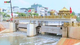 Dẫn nước sạch từ Nhà máy xử lý nước thải Yên Xá vào sông Tô Lịch