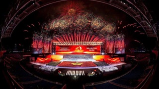 Mãn nhãn màn pháo hoa nghệ thuật đặc sắc chào mừng thành công Đại hội XIV của Đảng