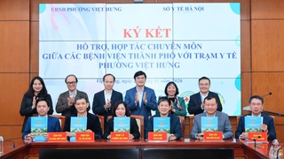 Các bệnh viện của Thành phố đồng hành cùng Trạm Y tế phường Việt Hưng nhằm nâng cao chất lượng khám, chữa bệnh