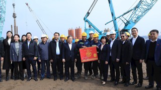 Chủ tịch UBND Thành phố Vũ Đại Thắng thăm, chúc Tết các đơn vị làm nhiệm vụ trọng yếu