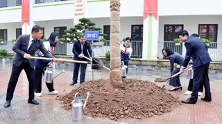 Ngành Giáo dục Hà Nội phát động “Tết trồng cây đời đời nhớ ơn Bác Hồ”