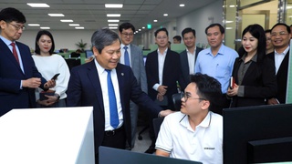 Chủ tịch UBND Thành phố Vũ Đại Thắng thăm, động viên sản xuất đầu năm