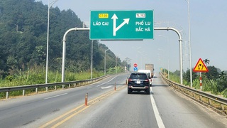 Điều chỉnh tổ chức giao thông tại nút giao giữa Quốc lộ 2 và nhánh ra cao tốc Nội Bài - Lào Cai